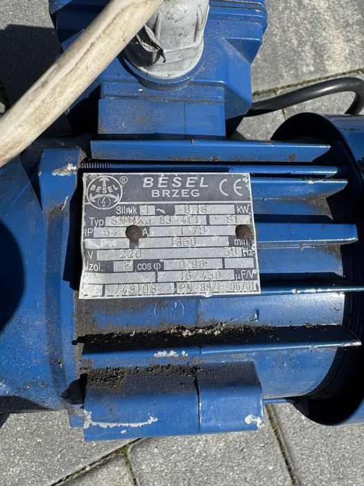 Motoreduktor podajnik do pieca na ekogroszek reduktor silnik