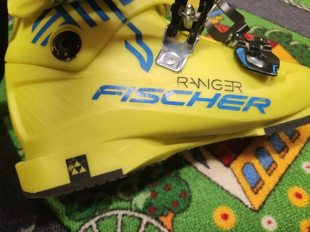 Buty narciarskie dziecięce FISCHER RANGER rozmiar 38   245mm