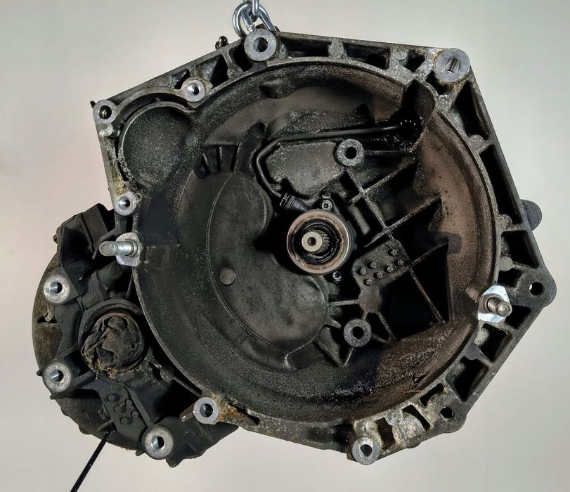 SKRZYNIA BIEGÓW OPEL INSIGNIA A ZAFIRA C ASTRA J 08-17R 55561696 555192042