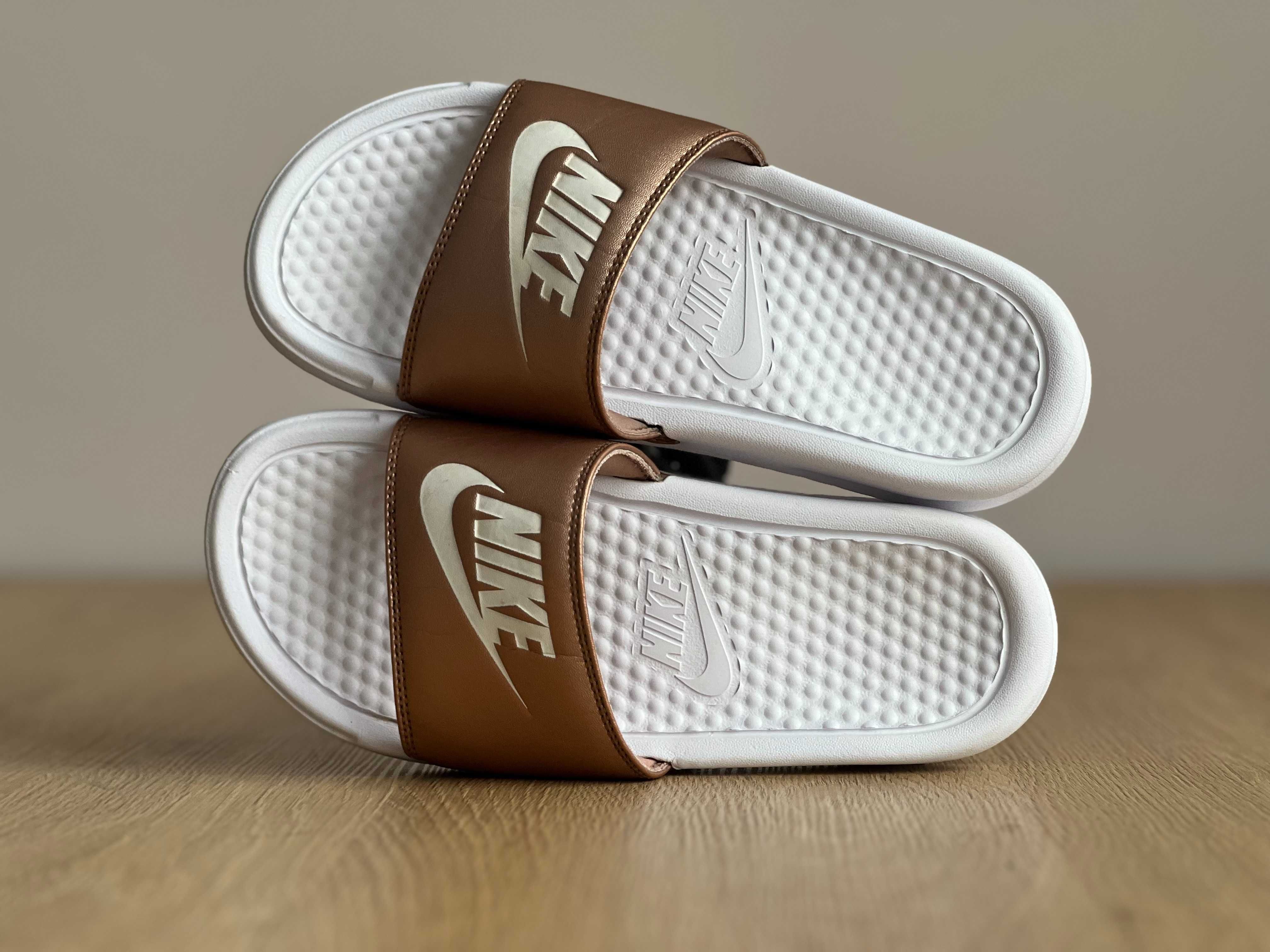 Жіночі шльопки nike benassi jdi, (р. 35)