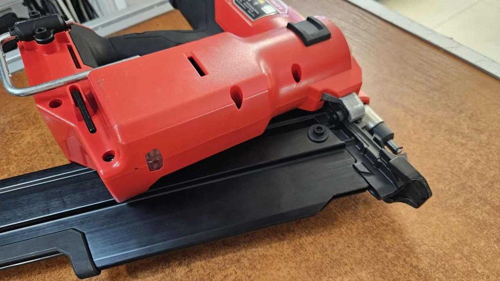 Gwoździarka 90mm M18 FFN21-0C Milwaukee