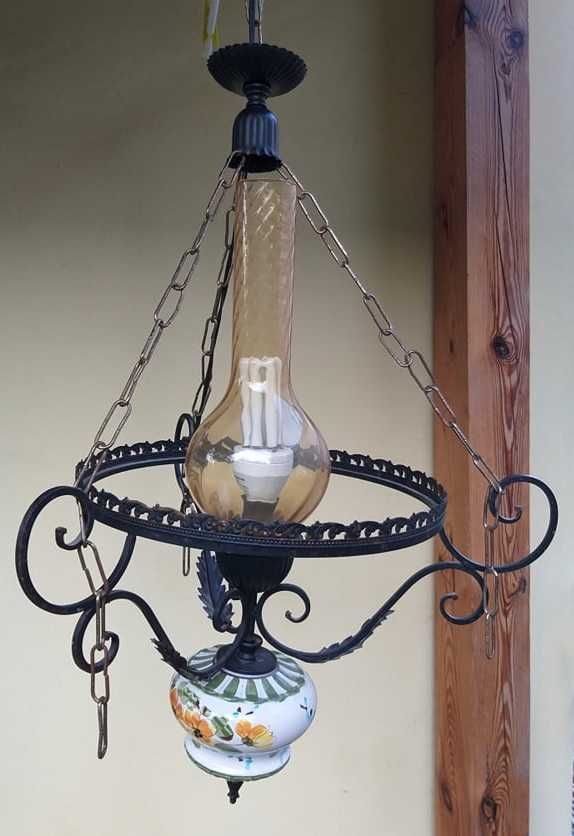 stylowy żyrandol lampa