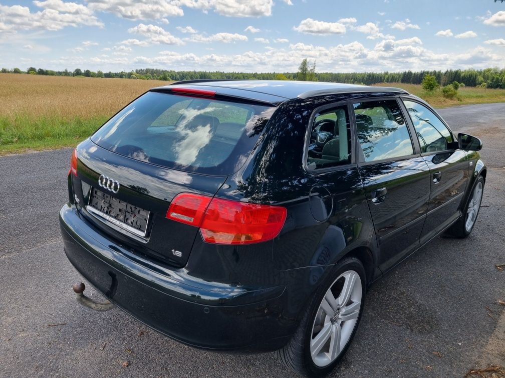 Audi A3 1.6 MPI Automat Sportback Zielona Perła 18cali Jasny Środek