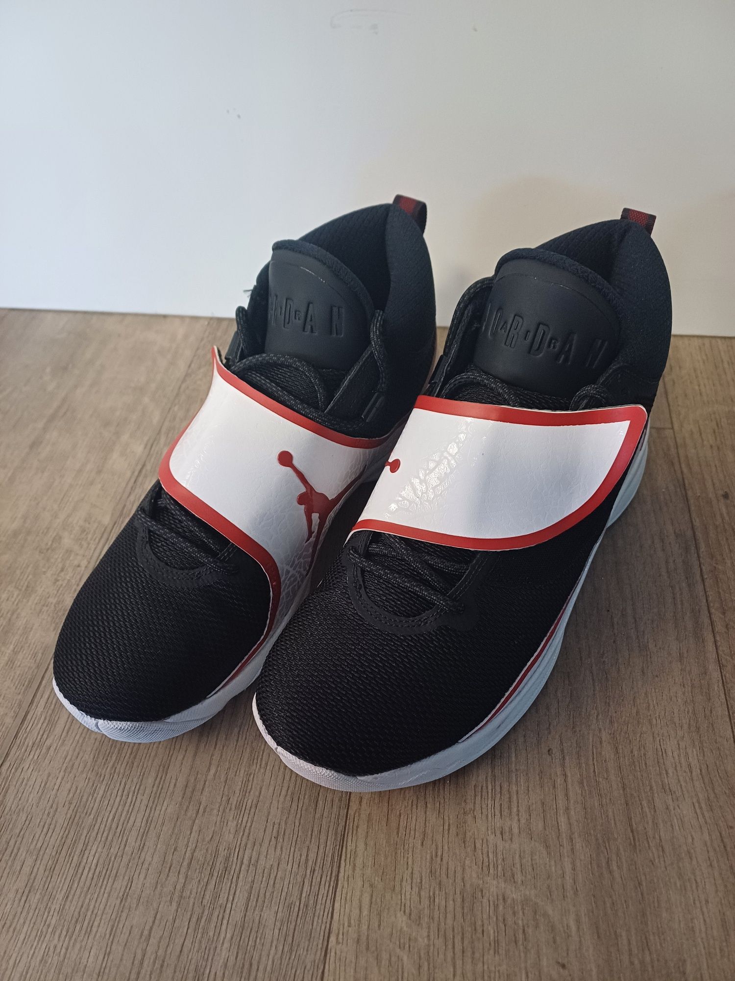 Sapatilhas Jordan Formula 23 TAM 42