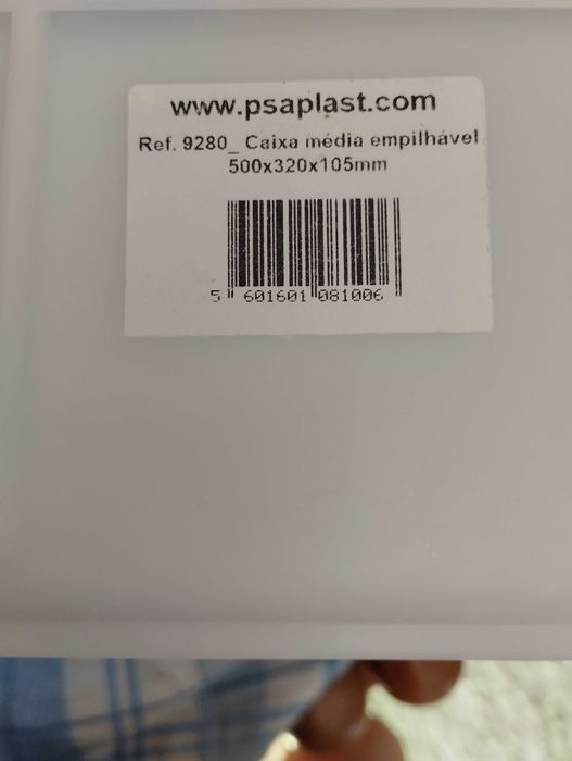 Caixa média  branca