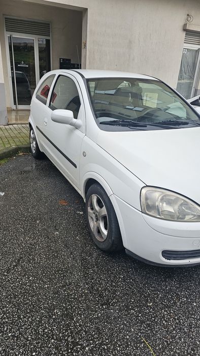 Opel Corsa C motor Isuzu