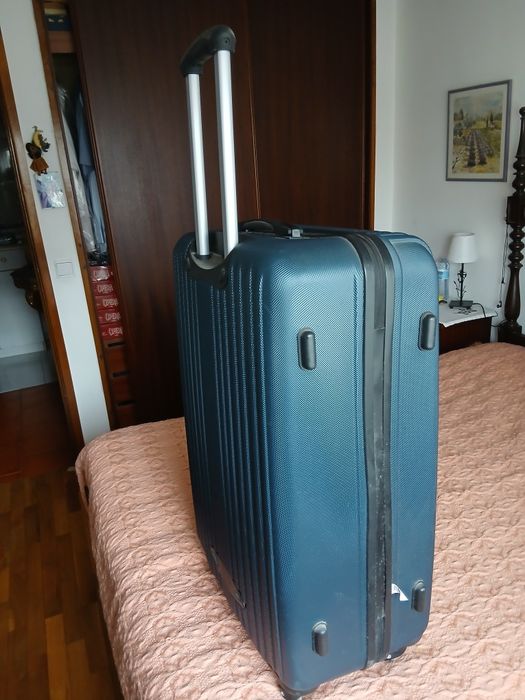 Mala viagem em bom estado