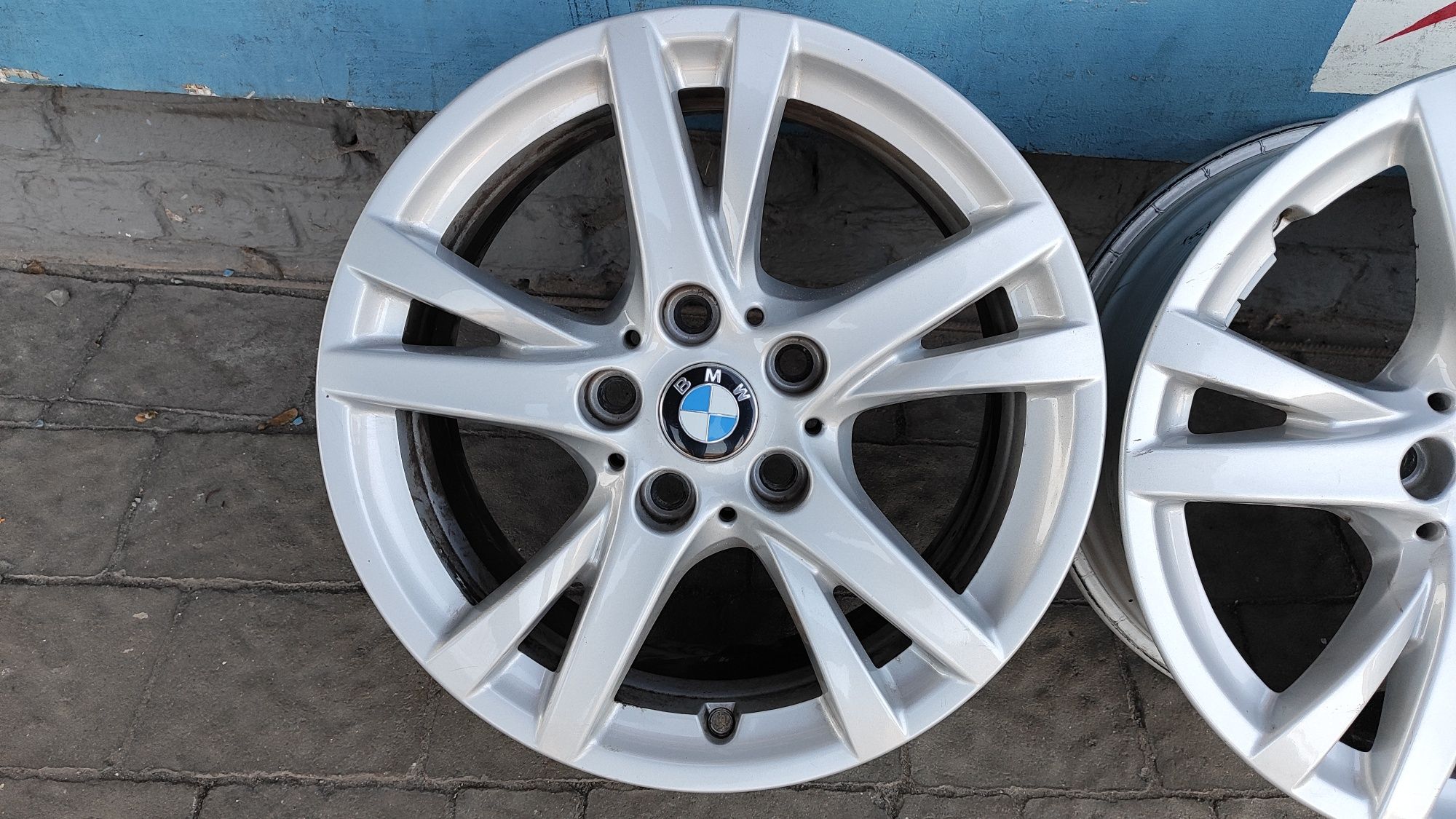 Оригінальні диски BMW 5*112 R16 ET-52 Made in Чехія
