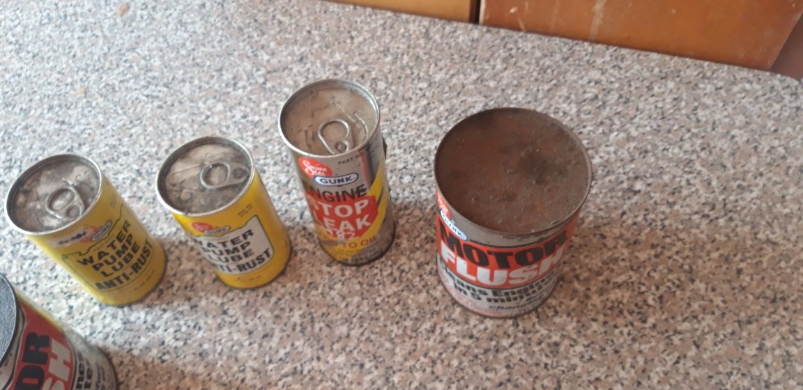 Latas de Óleo Antigas