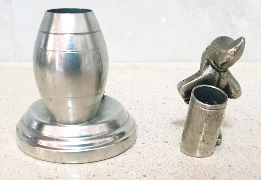 Antigos paliteiros figurativos em estanho e niquelado