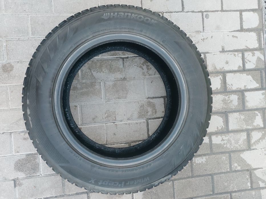Зимові шини Hankook, 225/60 r17,