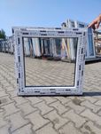 Okno nowe Rehau Smartline 86x83 RU Białe