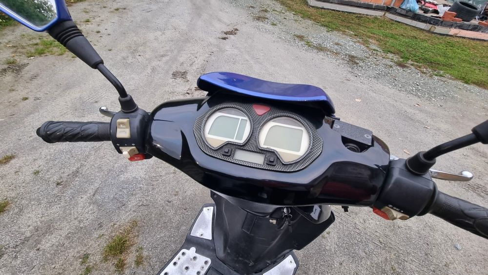 Skuter jonway aa-05f