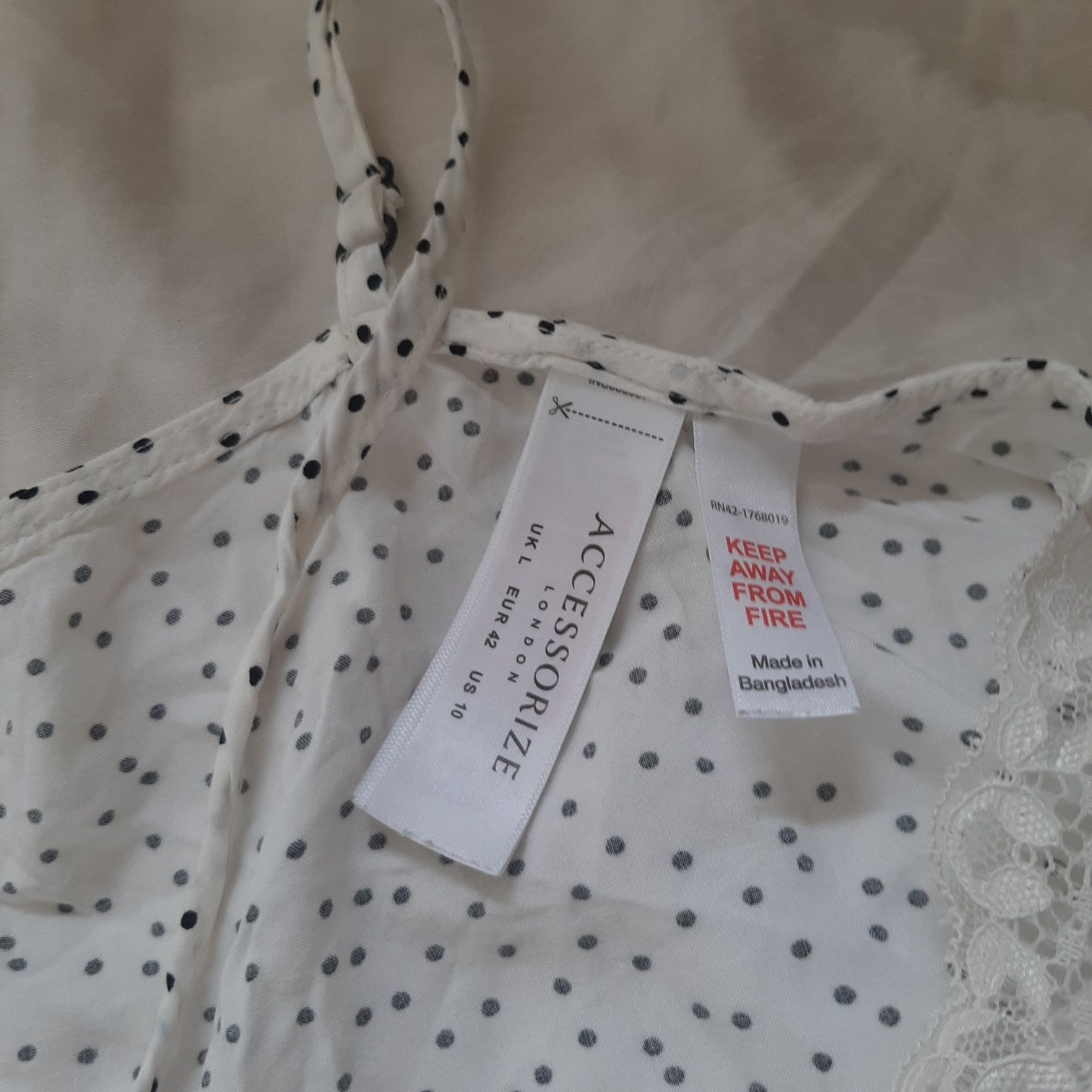 Biały, koronkowy top w groszki accessorize 38 40