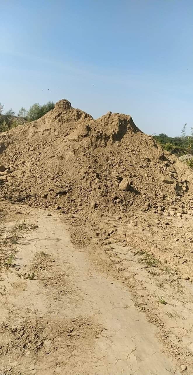 Kruszywa ,Piaski ,Ziemia,Humus