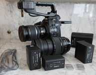 Canon C100 EF DAF + Canon 17-55 f2.8 + Sigma 24-105 f4.0