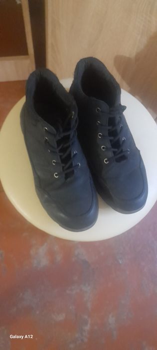 Ботинки розмір 38