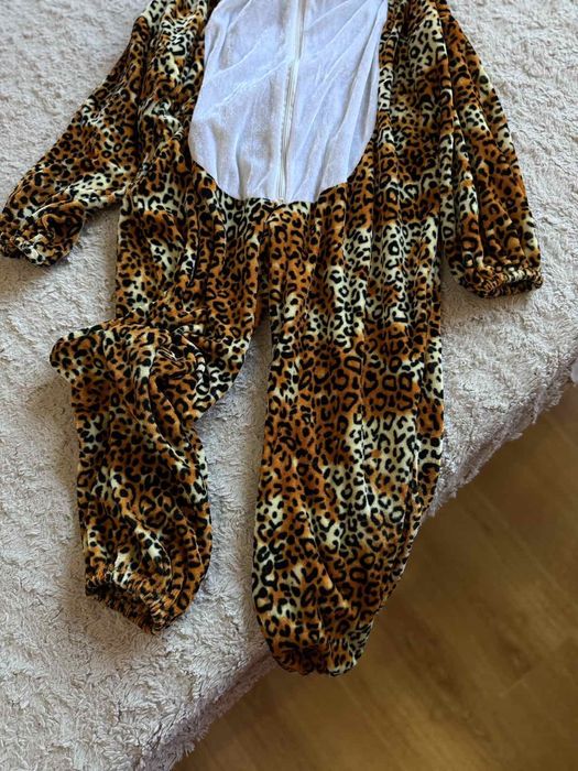 Маскарадний новорічний костюм леопарда , гепарда