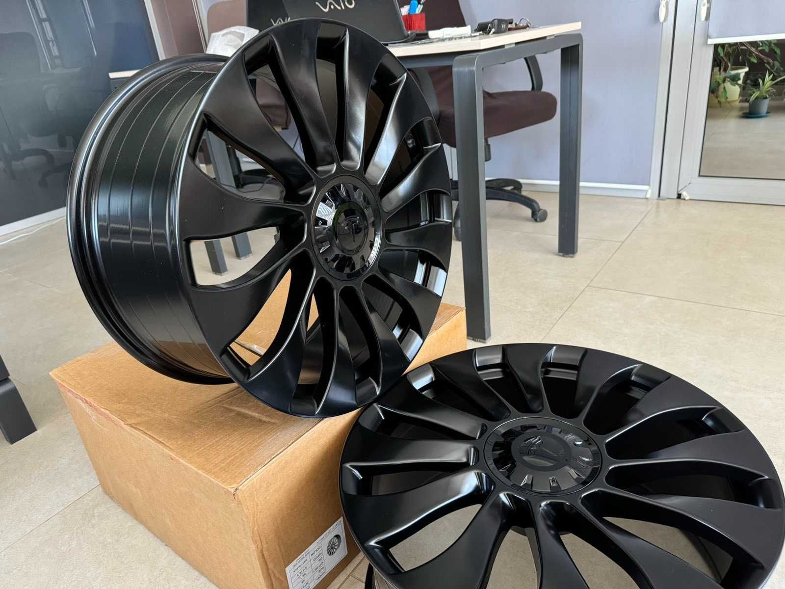 Диск колісний R20 Performance Style Tesla Model Y