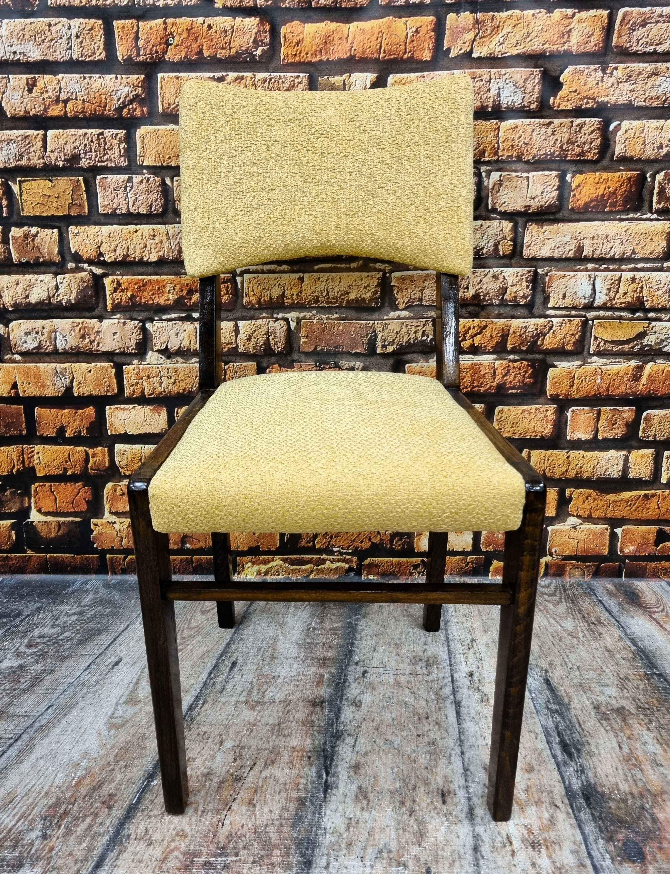 Krzesła PRL, krzesła Hałas typ 296, krzesła tapicerowane