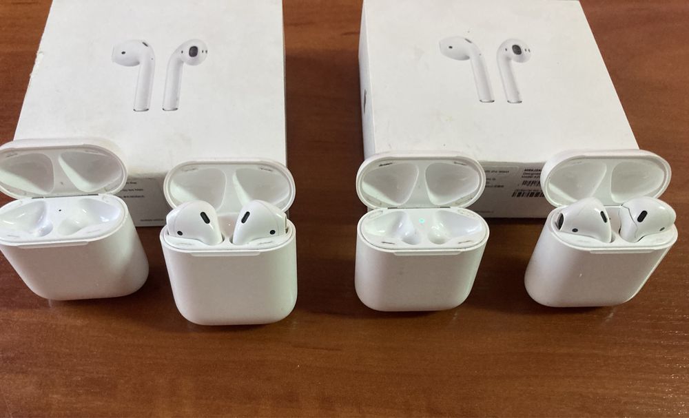 Навушники Apple Airpods 1