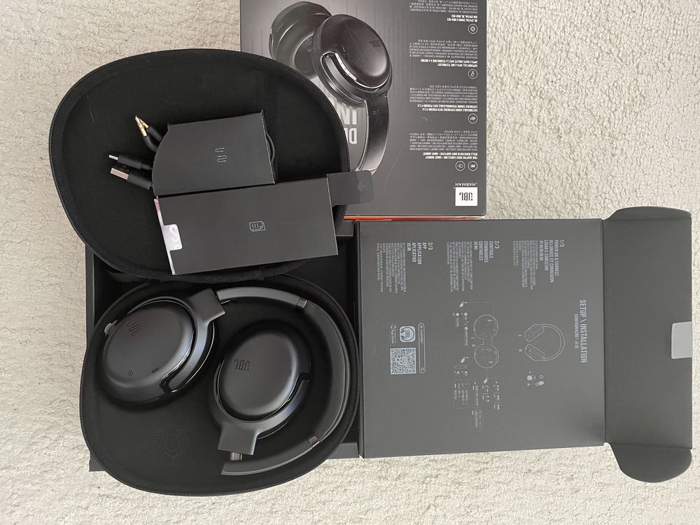 Навушники JBL Tour One M2