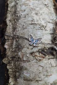 Srebrna bransoletka Motyl z cyrkoniami niebieskimi