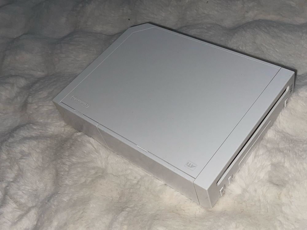 Nintendo Wii biała konsola pady gry kable ładny zestaw