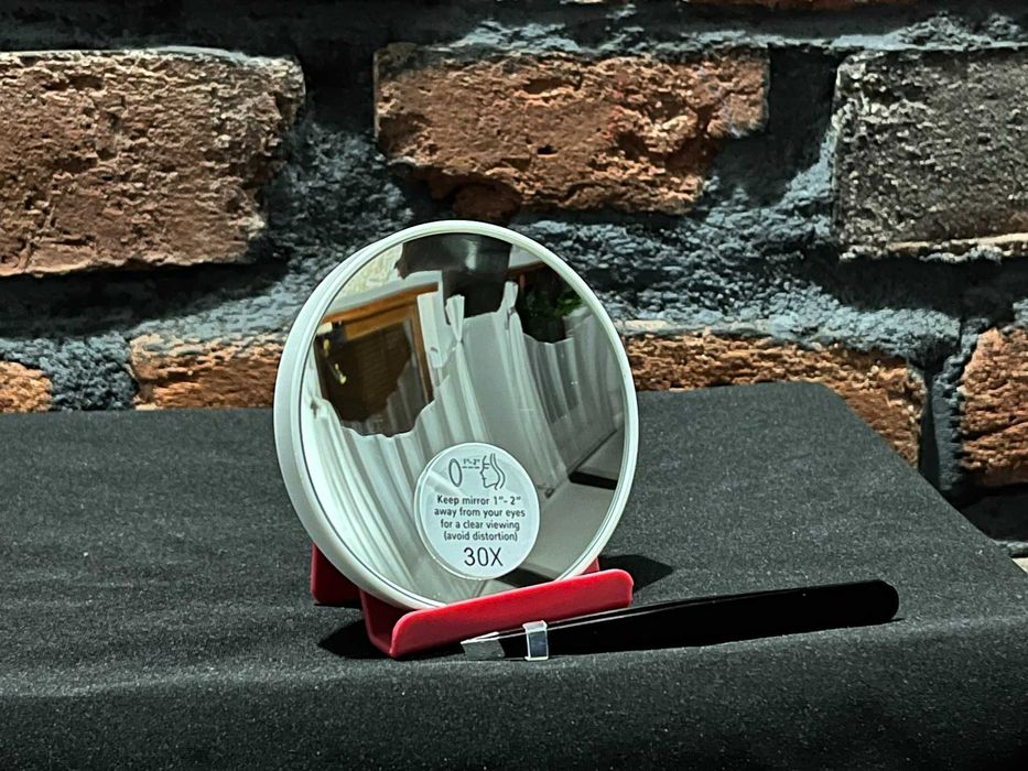 Lustro powiększające 30x lusterko uroda przyssawki 15cm