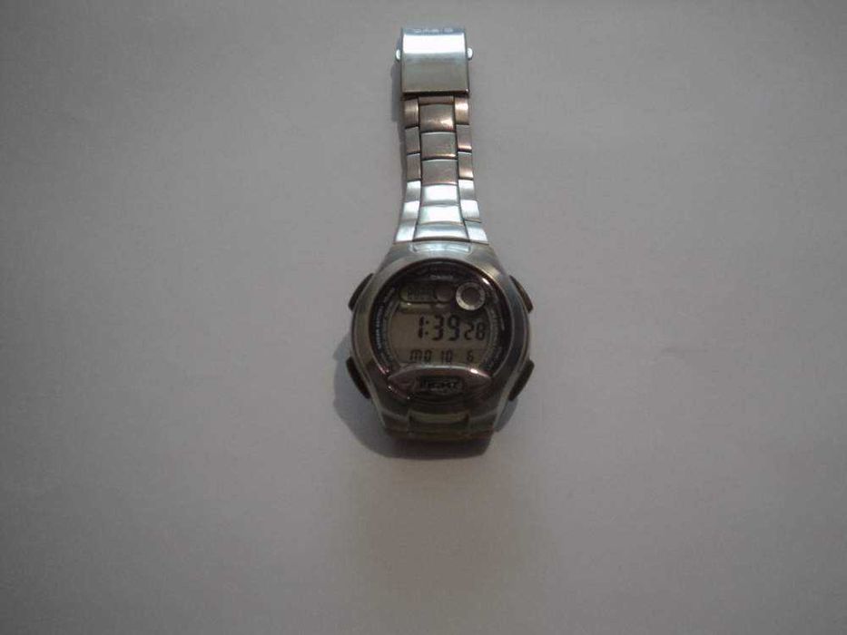 Годинник Casio w-752 часы