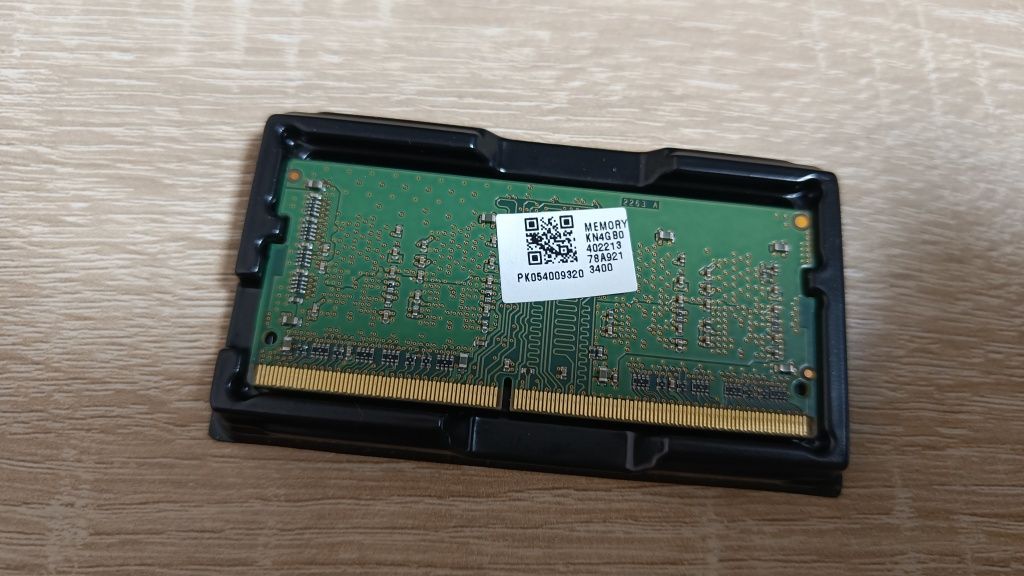 Оперативная память MTA4ATF51264HZ-3G2J1  4gb  DDR4 3200mhz Micron