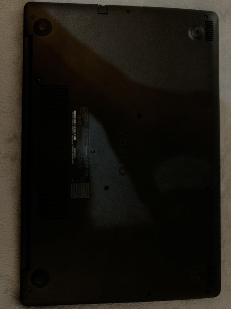 Ноутбук Dell Vostro 15 3000, i7-10th gen, 8 gb