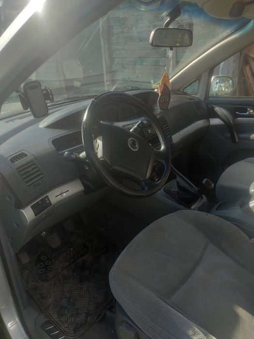 Ssangyong Rodius