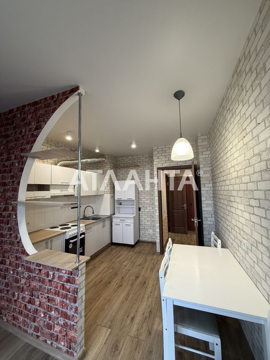 Предлагается к продаже 1-комнатная квартира в ЖК Маршал сити.

Квартир