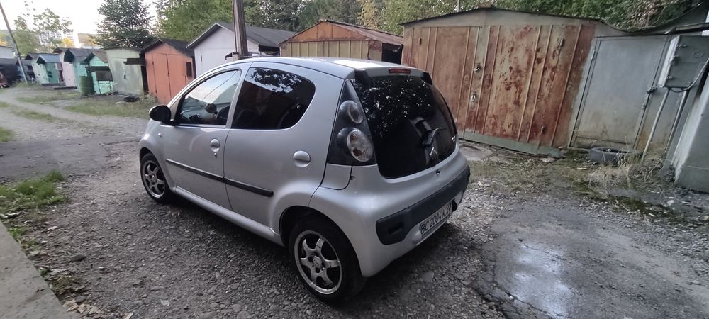 Продається автомобіль Сітроєн с1 автомат