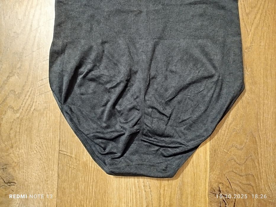 Czarne body wyszczuplające 48/50 NOWE