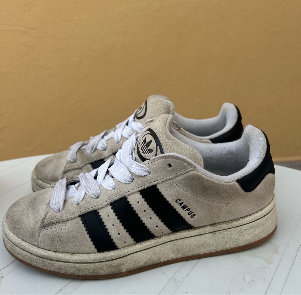 Sapatilhas Adidas Campus Beges/ Pretas
