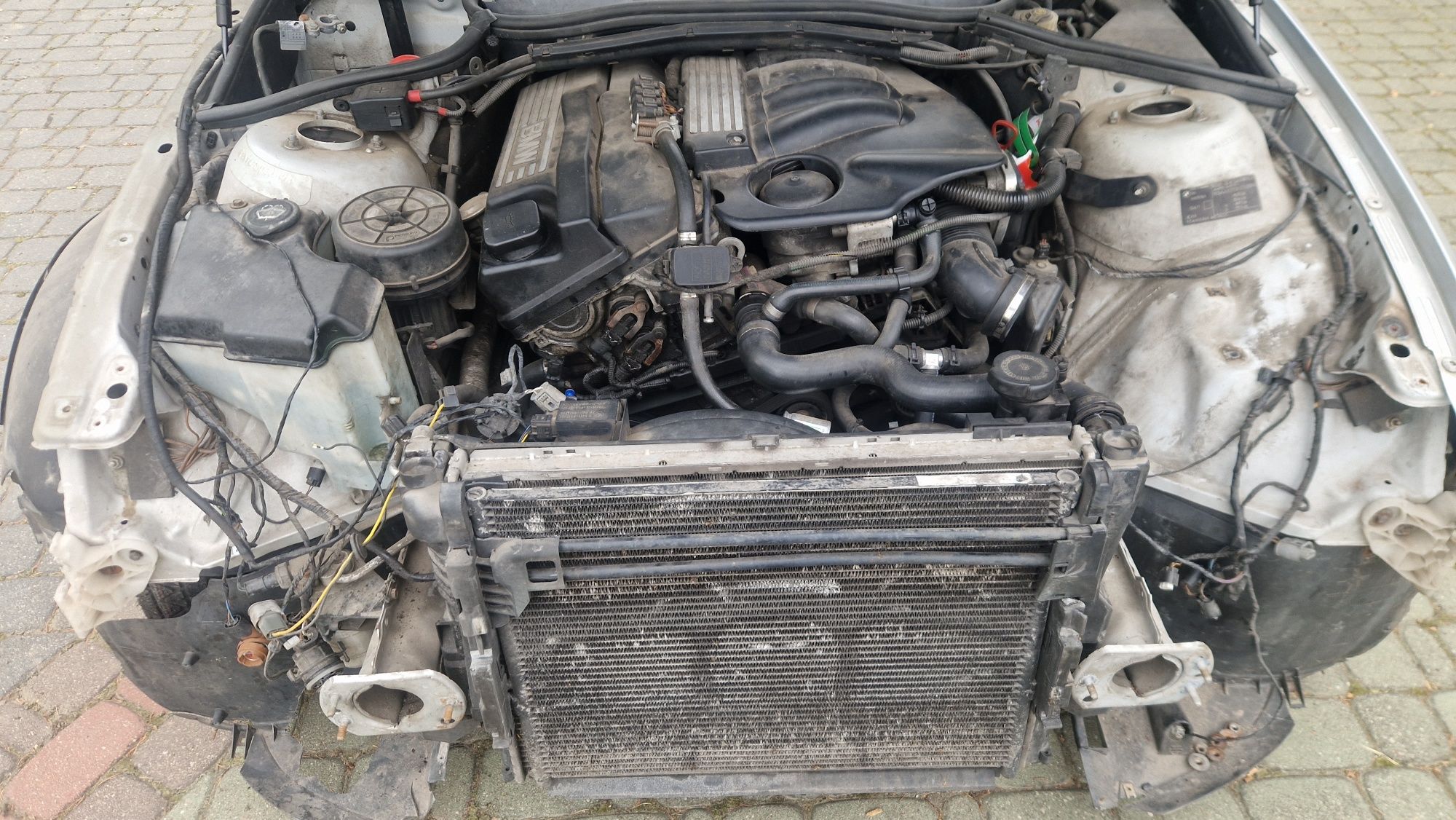 Bmw e46 1.8 po kolizji nowy gaz gwint felgi 17
