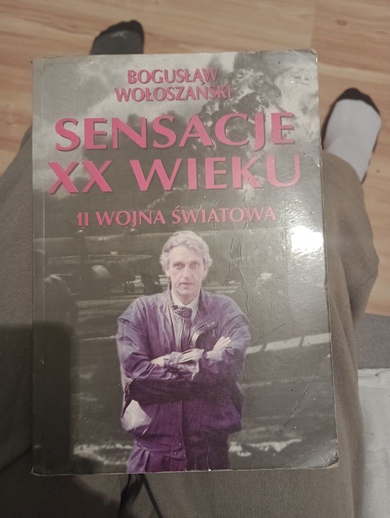 Książka pt. ,,Sensacje XX w. 2 wś" Autor: Bogusław Wołoszański