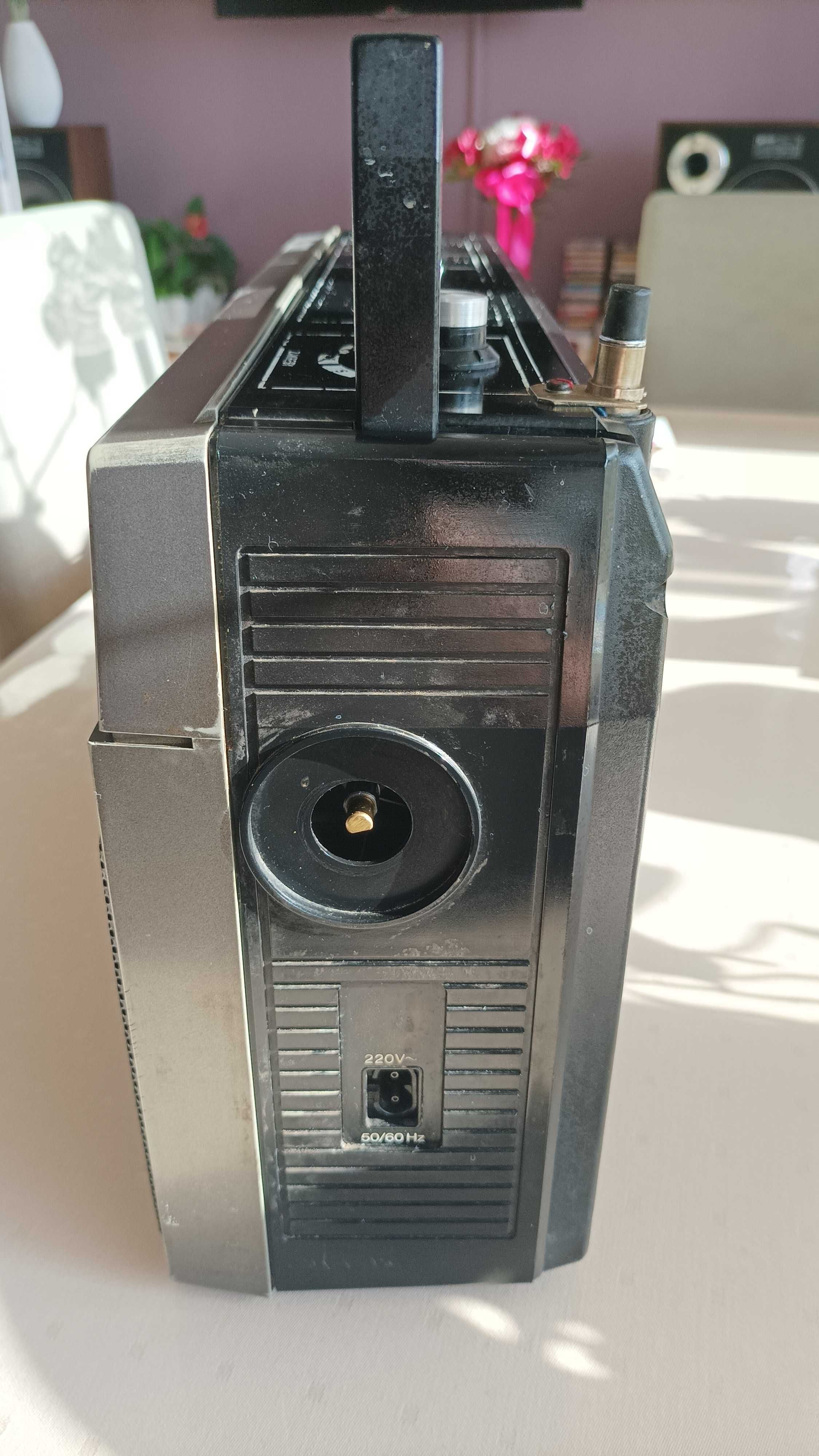 Radiomagnetofon Kasprzak RMS 404