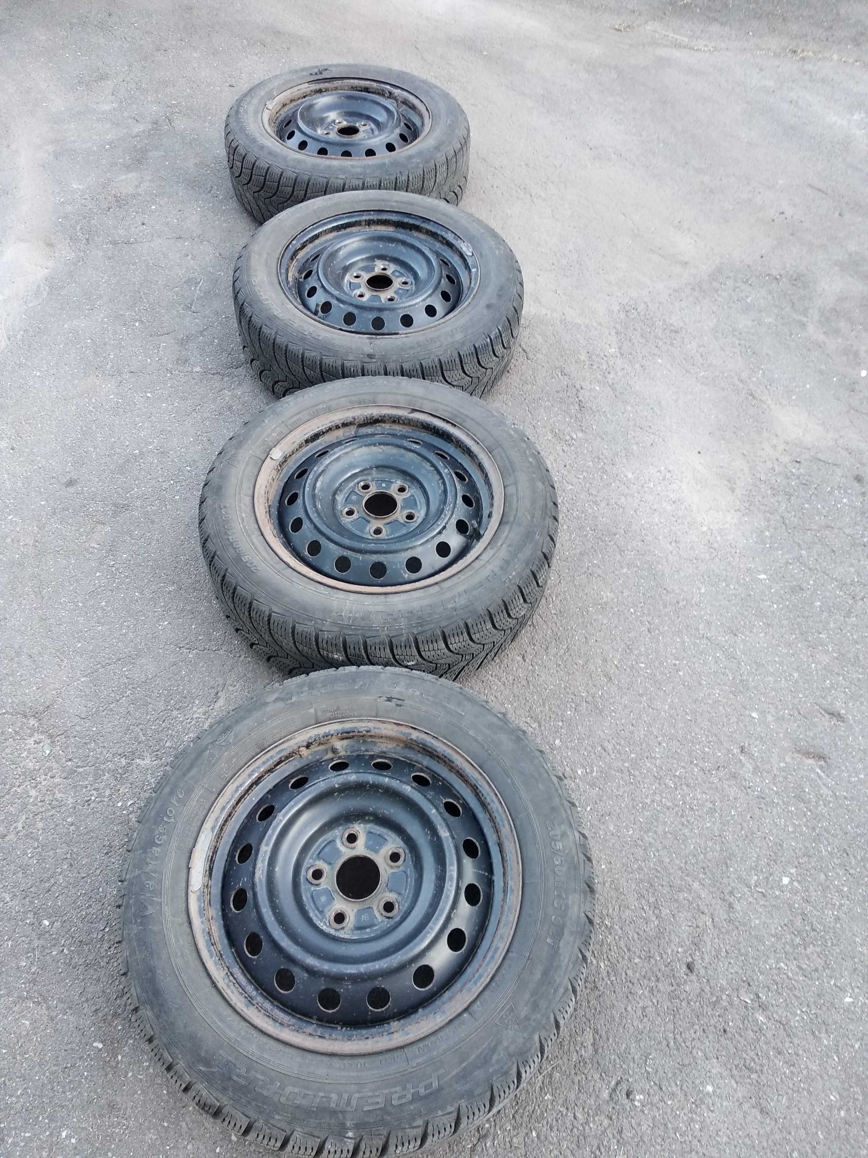 Шини с дисками в сборе 205/60R16, зима.