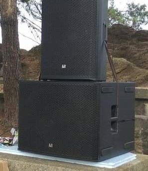 Sub Amplificado com capa de proteção LD system stinger 18A G3