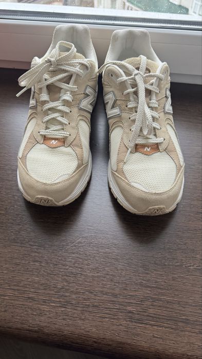 Кросівки New Balance 2002R