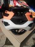 Capacete de ciclismo Bell Falcon