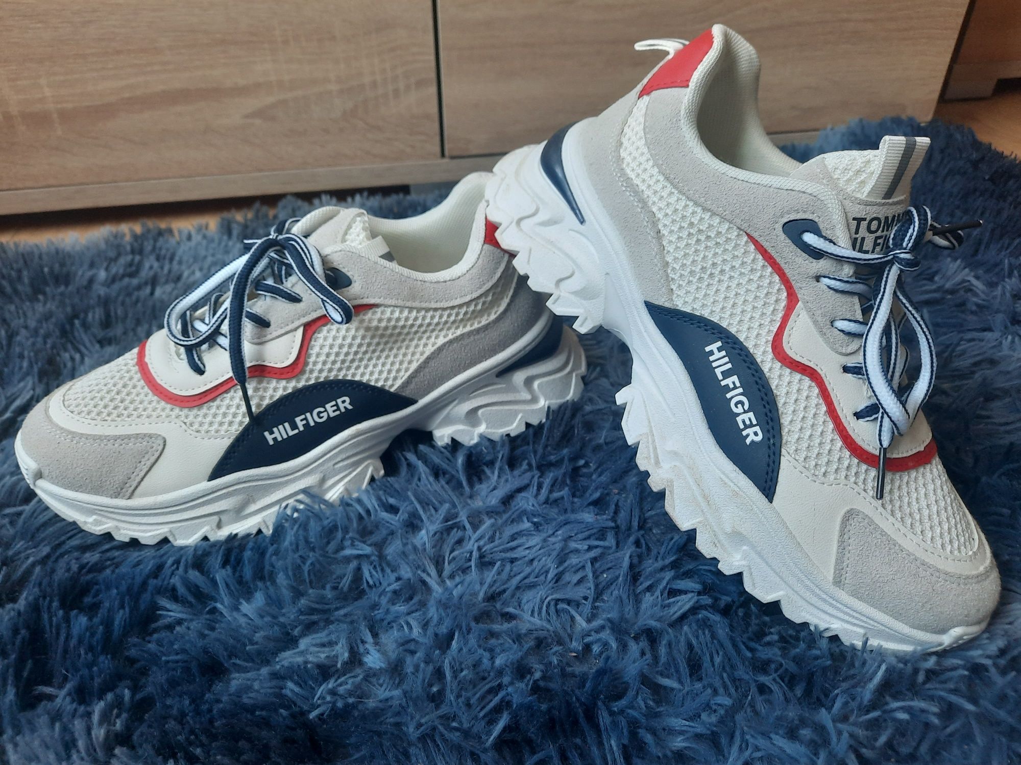 Buty sportowe Tommy Hilfiger Damskie r 39/ 38