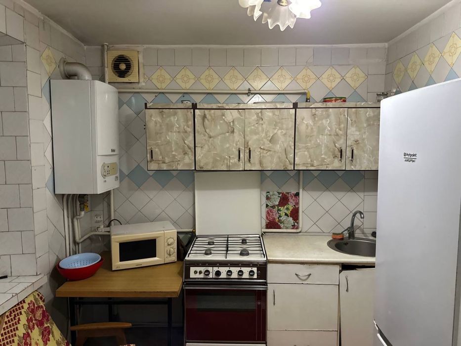 Оренда кімнати на Замості, будинок офіцерів Брацлавська АТБ Петроцентр