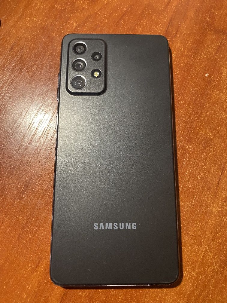 Продаю Samsung A72