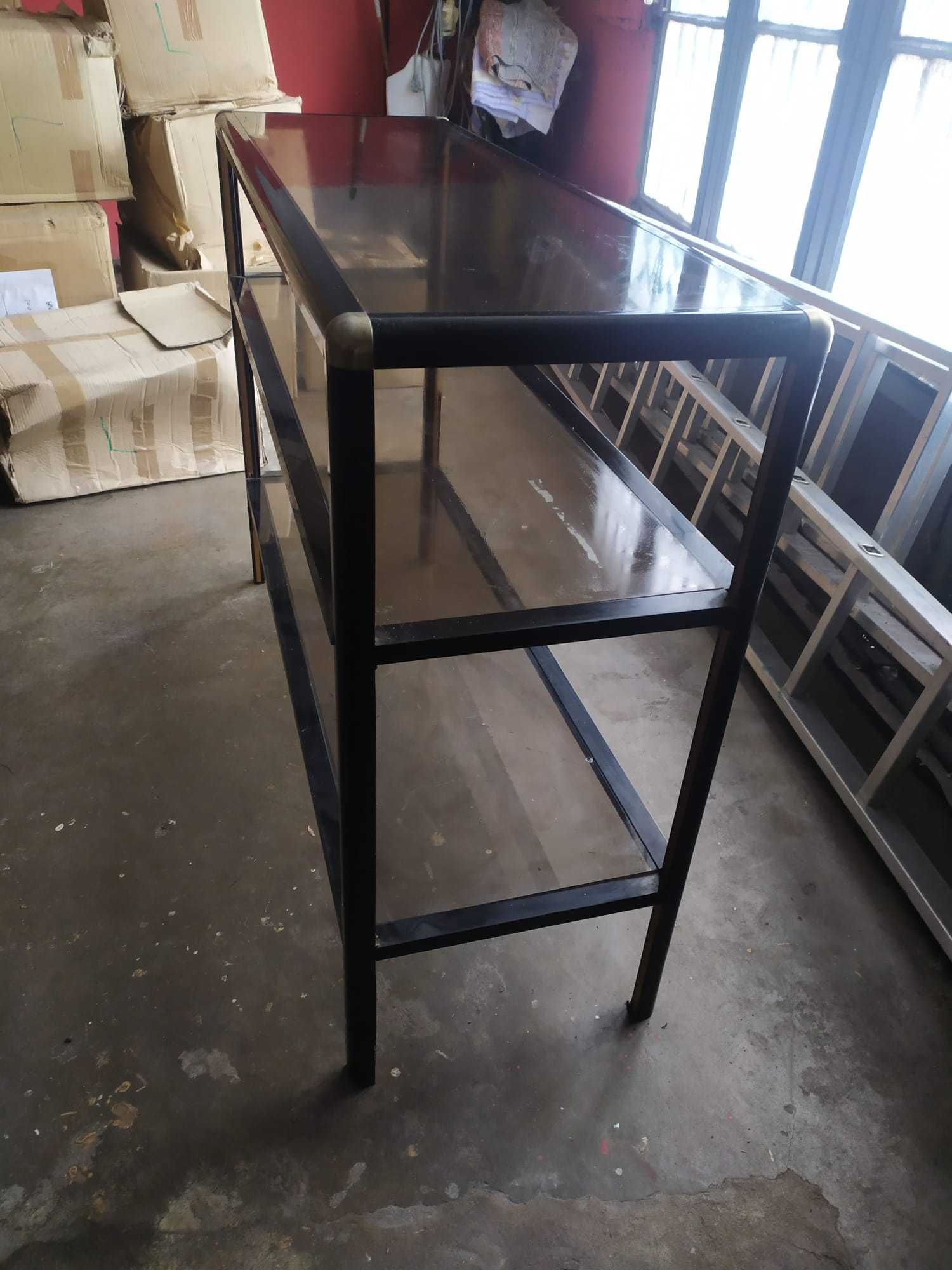 Mesa de vidro expositor