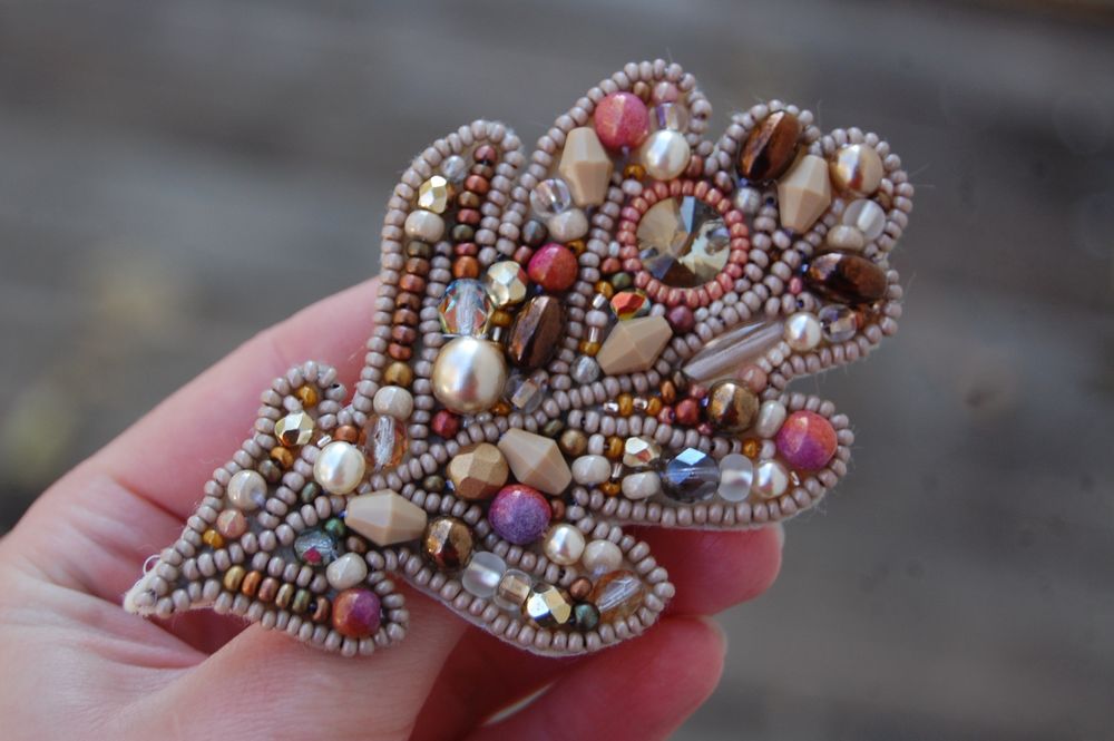 Брошки ручної роботи