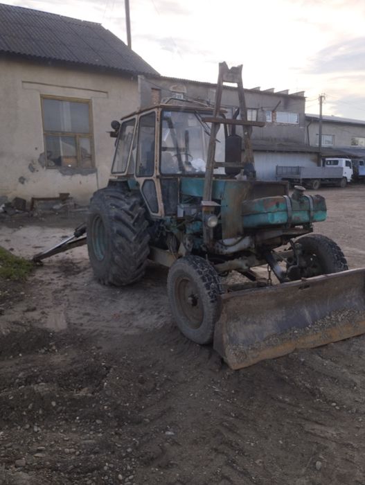 Погружчик ЮМЗ в доброму стані